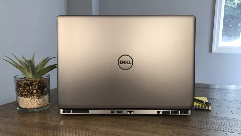 Đánh giá chiếc Dell Precision 7550- Mobile Workstation 2020