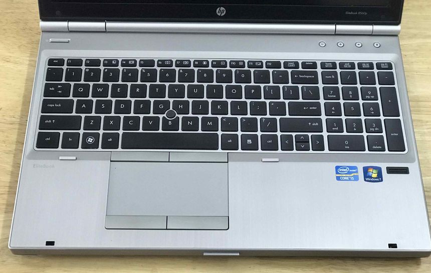 Laptop cũ Hp EliteBook 8560p i5 Card rời