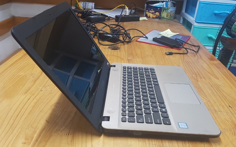 Laptop Asus X441UA cũ