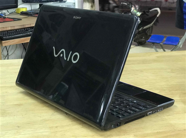 Tại sao laptop cũ Dell, HP, Asus, Acer, Lenovo, Sony... cùng cấu hình giá lại khác nhau.