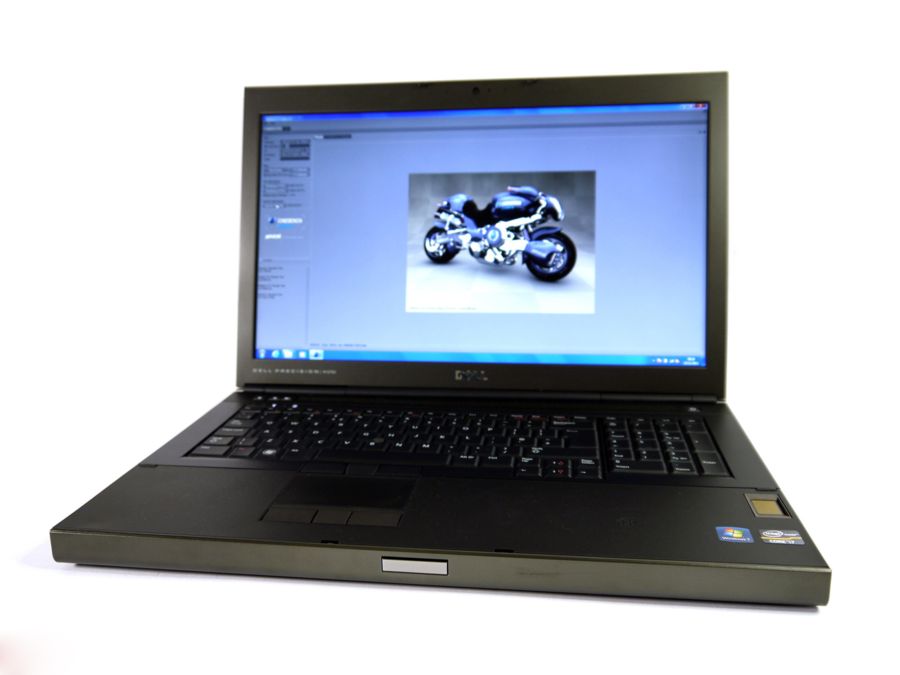 Đánh giá Laptop Dell Precision M6700 - Laptop đồ họa, chơi game