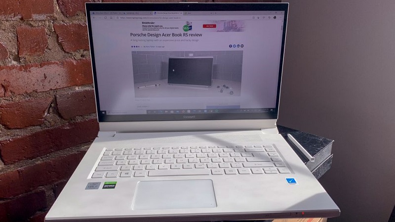 Đánh giá laptop Acer ConceptD 7 Ezel