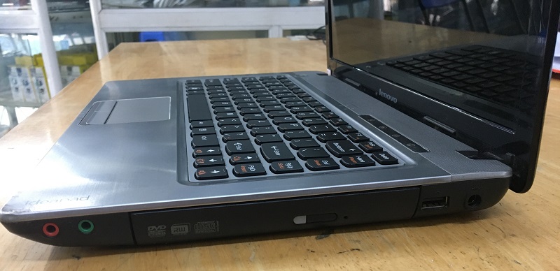 laptop cũ lenovo ideapad Z460