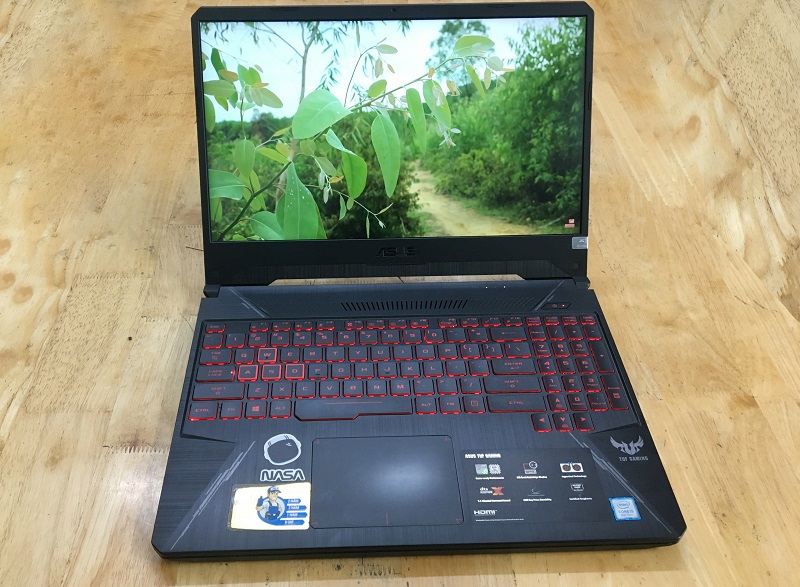 Laptop Asus gaming FX505GD