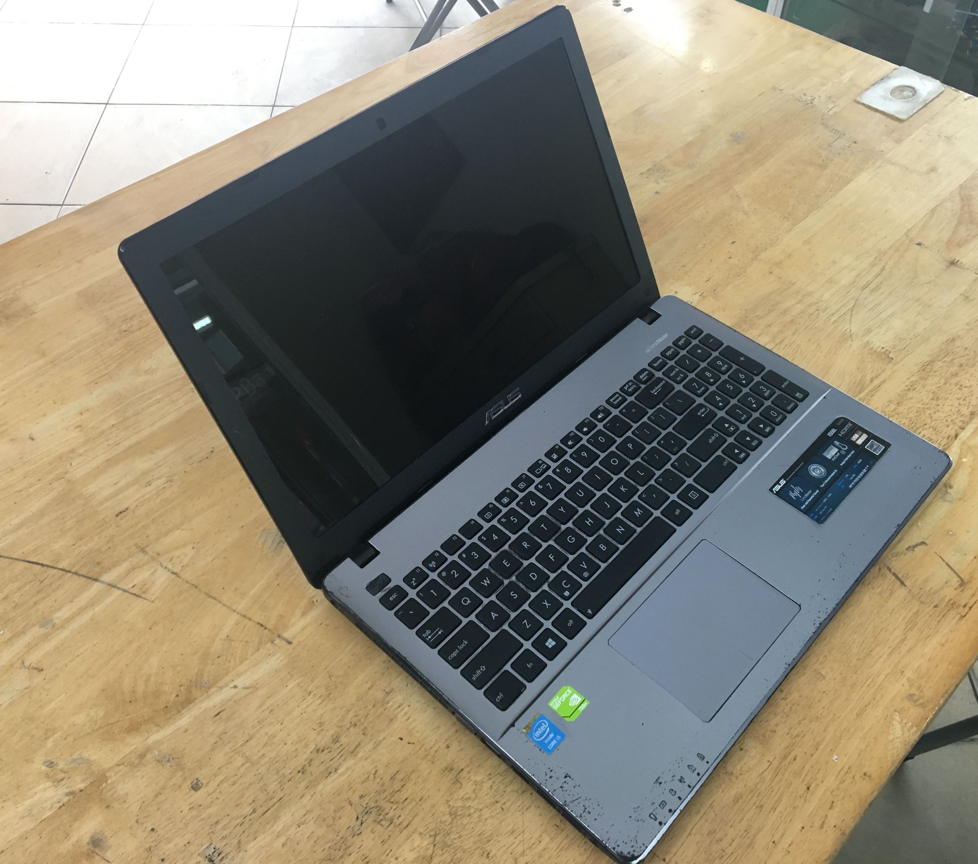 laptop cũ Asus X550