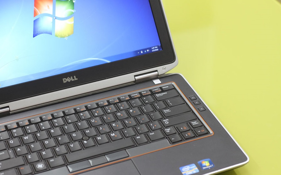 laptop cũ dell latitude có thiết kế bền bỉ