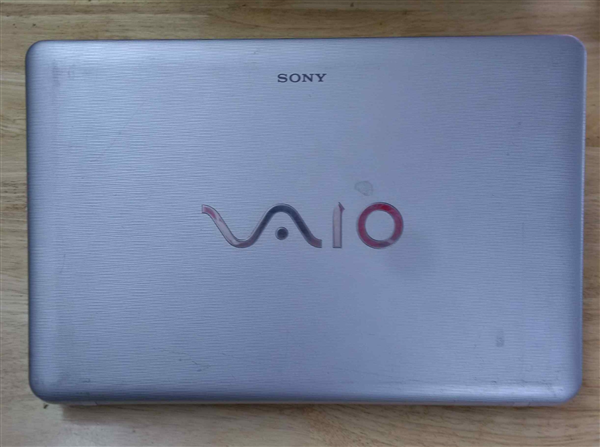 Vỏ laptop Sony vpcnw
